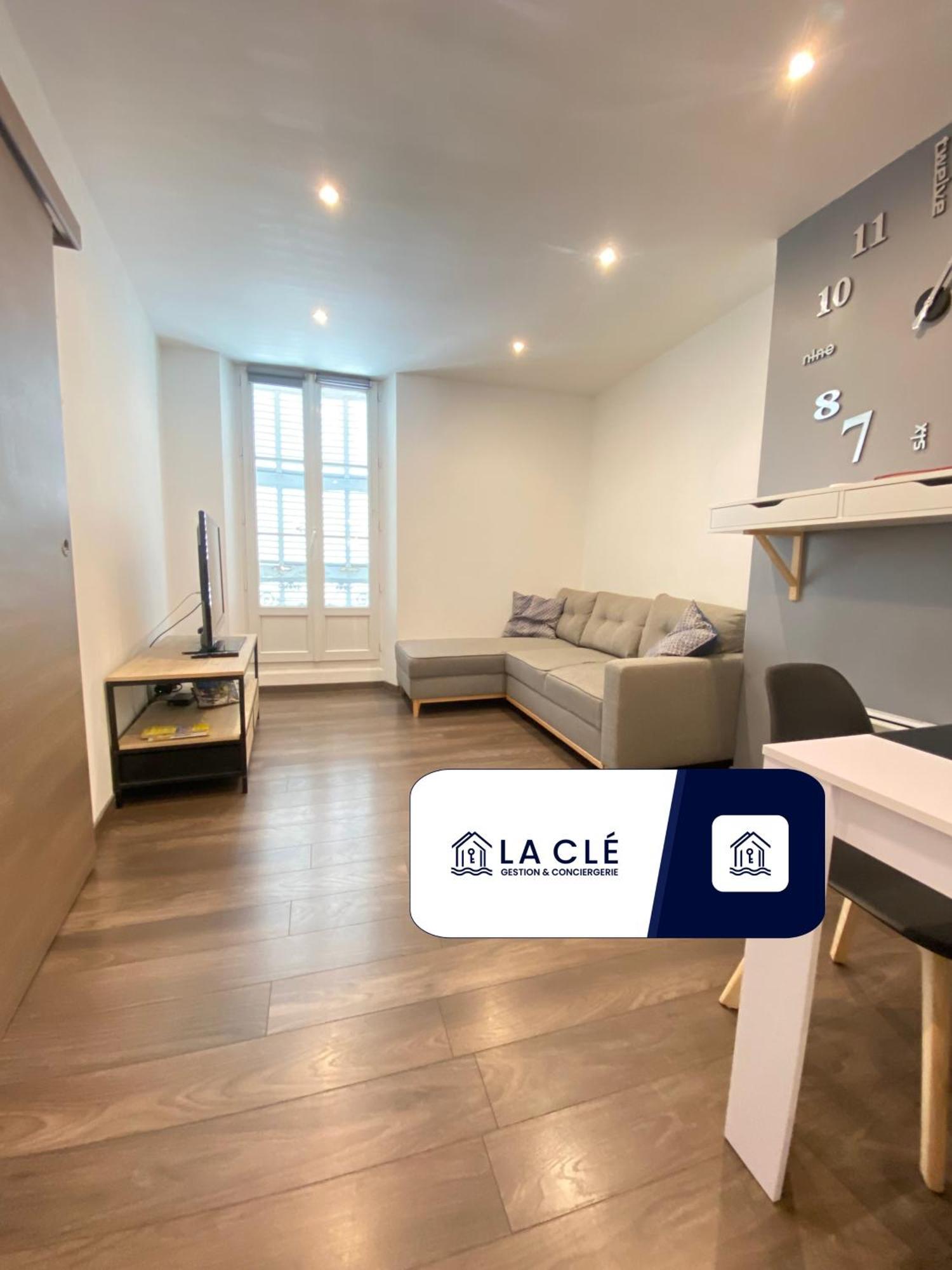 Apartament La Cle - Climatisation - Wifi - Parking Gratuit A Proximite Hyères Zewnętrze zdjęcie